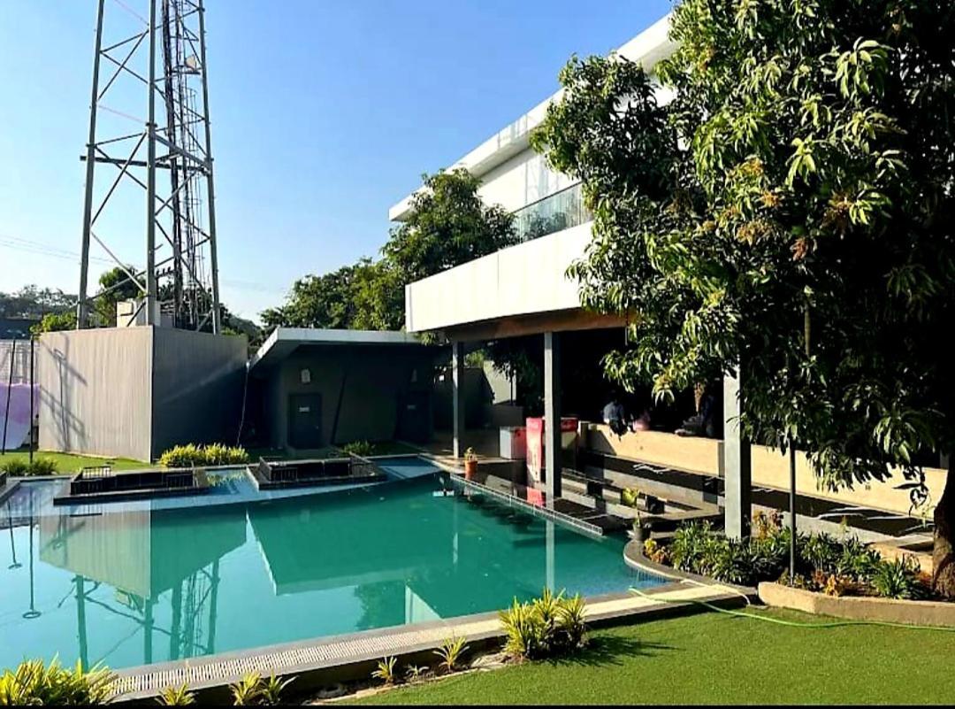 The Democracy Hotel & Resorts Nashik Exterior foto